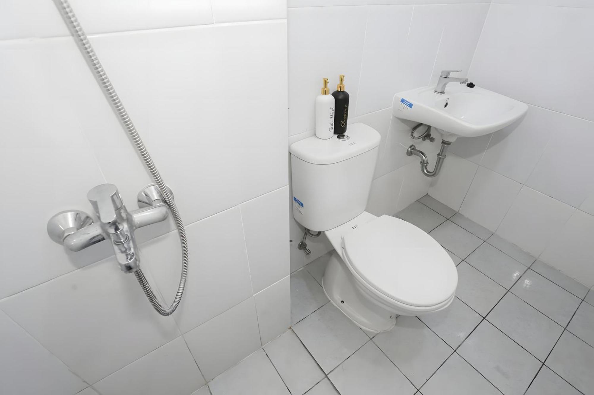 Capital O Urbano 3* Bekasi